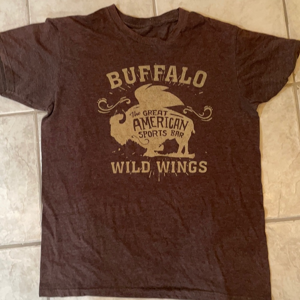 Brown Buffalo Wild Wings Shirt
